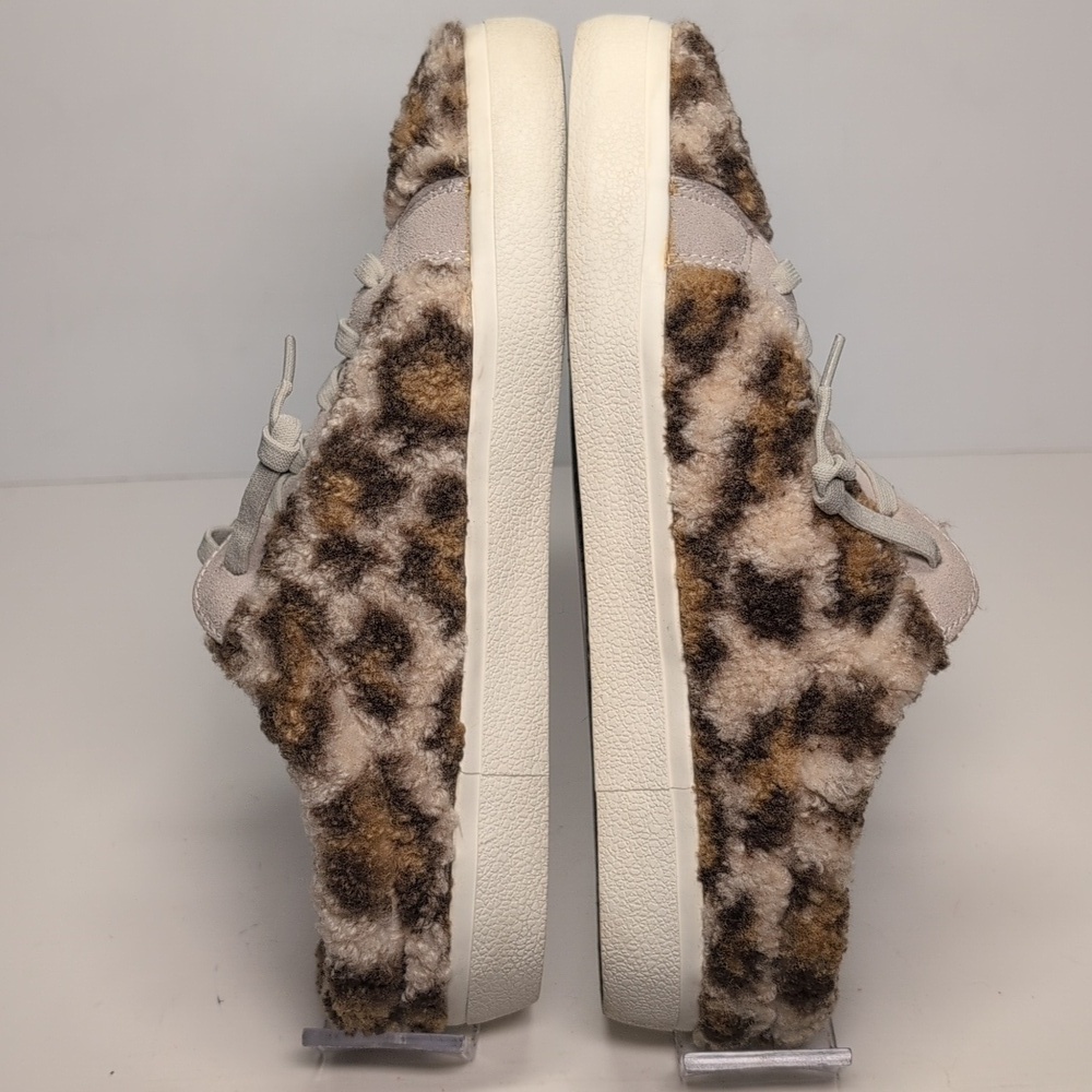 Vintage Havana Tan and Cream Faux Fur slip on Sneakers womans size 8.5 - Picture 5 of 16